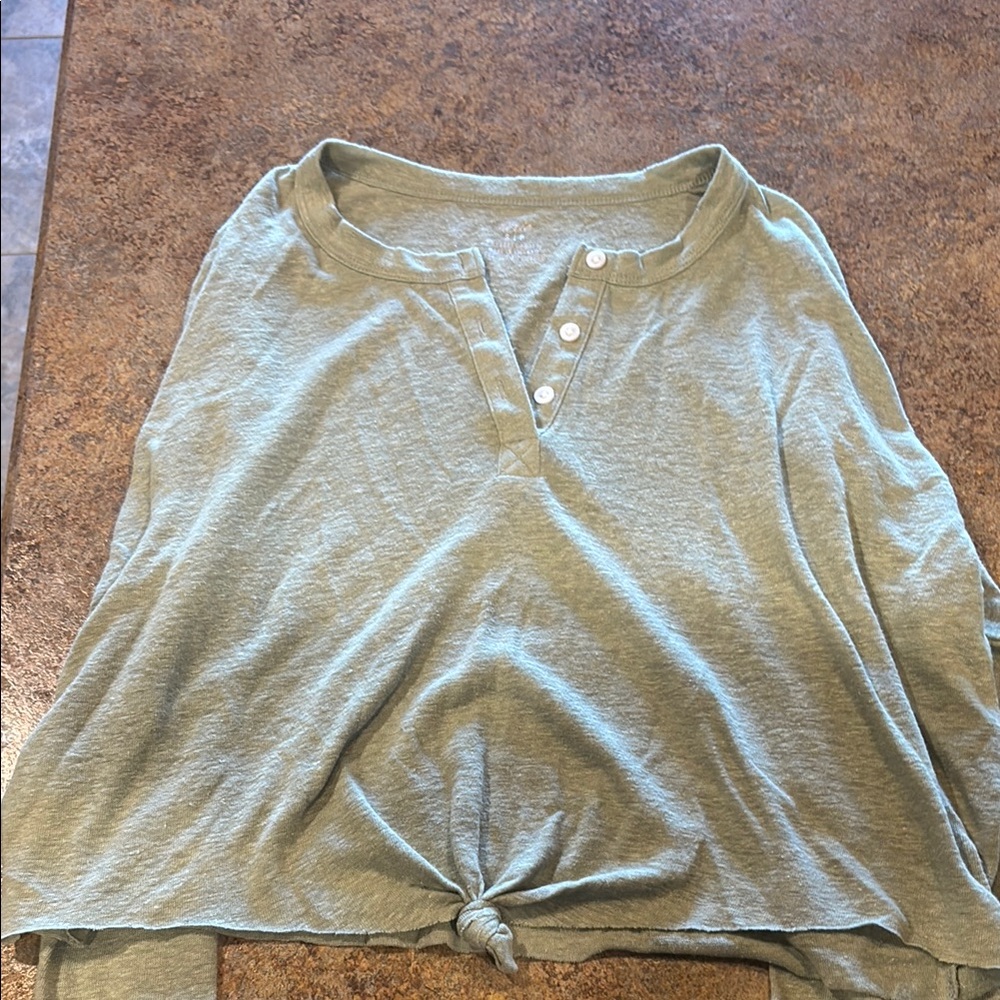 Aerie long sleeve cropped top